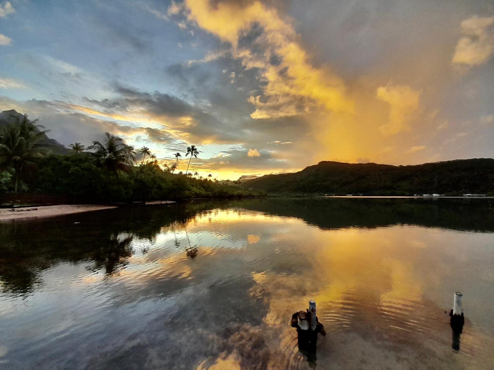 Raiatea, Opoa, Fare Reve, Bord De Mer Villa Exterior photo